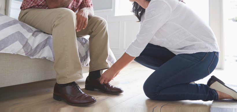 La importancia del calzado en personas mayores con demencia (II)