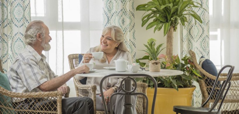 El ambiente físico y las personas mayores con demencia. Interpretación y estudio de las formas en las cuales las personas afectadas se relacionan con el espacio construido