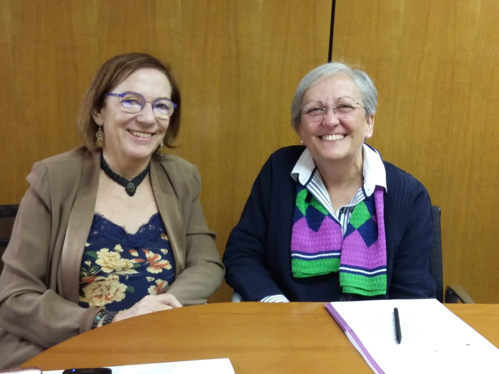 Dª Carmen Orte Socias junto a Dª Matilde Fernández